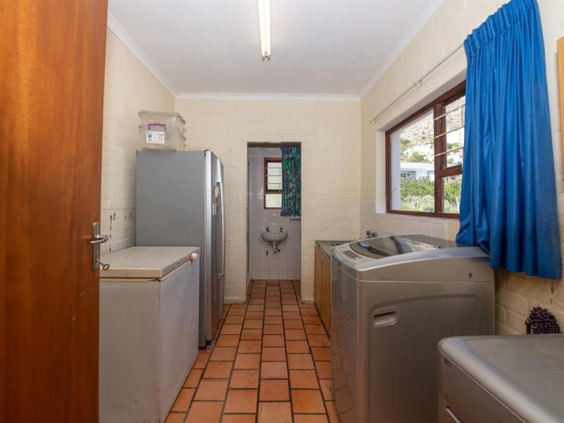 House For Sale in Pringle Bay - Photo 4