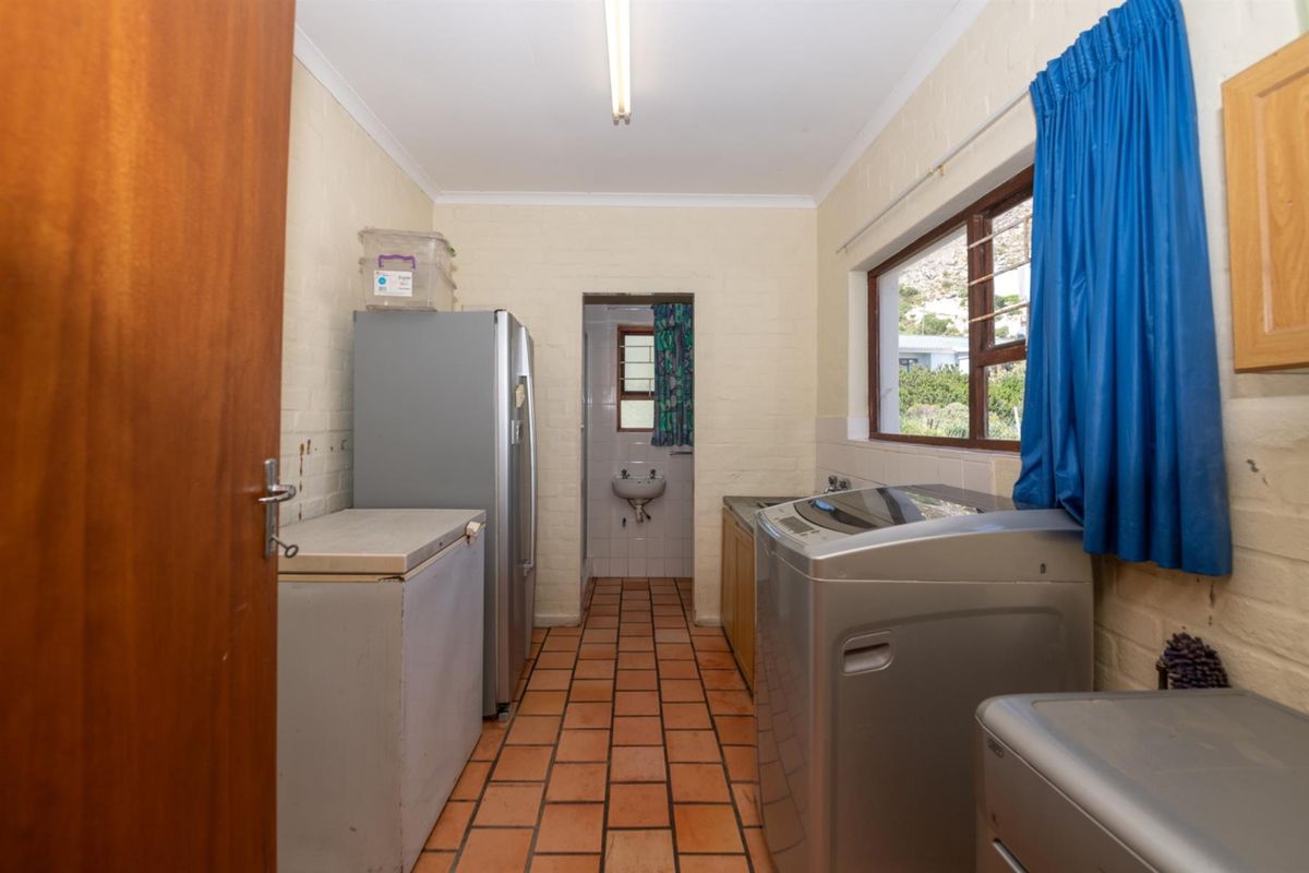 House For Sale in Pringle Bay - Photo 4