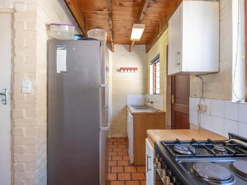 House For Sale in Pringle Bay - Photo 10