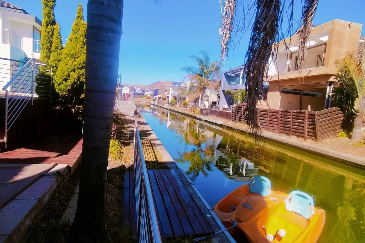 House To Rent in The Islands Estates, Hartbeespoort, North West - Photo 3