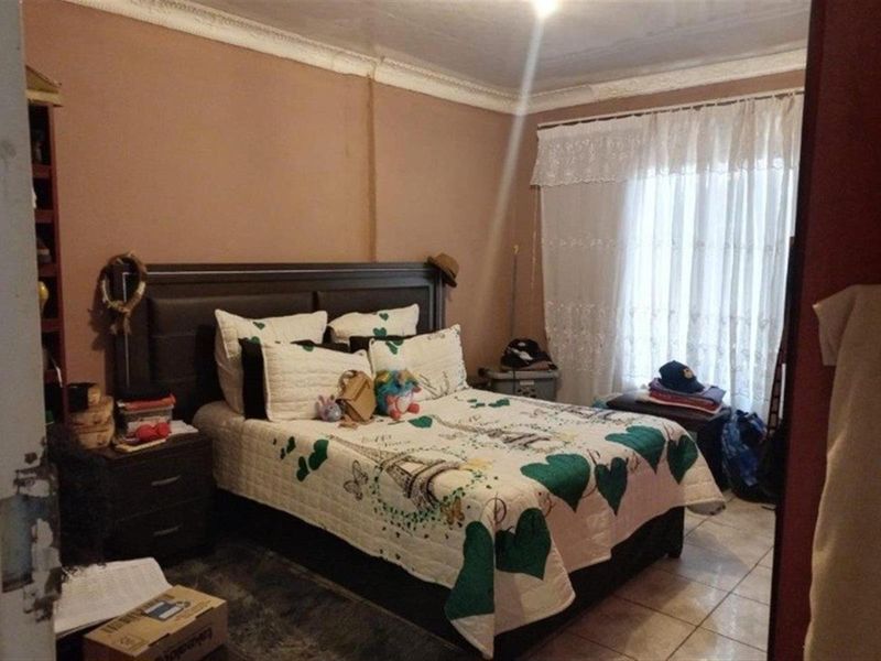 House For Sale in Lawley, Johannesburg - Photo 8