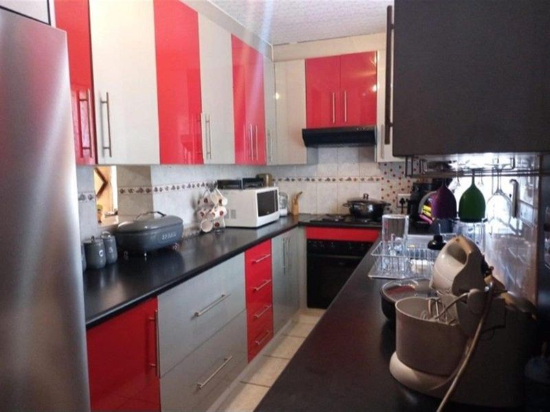 House For Sale in Lawley, Johannesburg - Photo 1