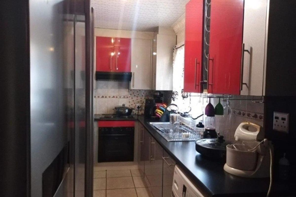 House For Sale in Lawley, Johannesburg - Photo 4