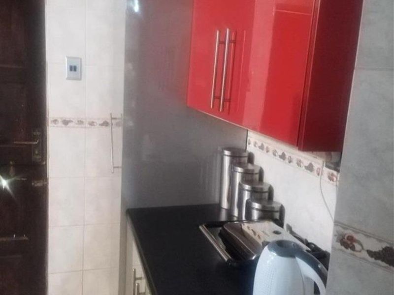 House For Sale in Lawley, Johannesburg - Photo 2