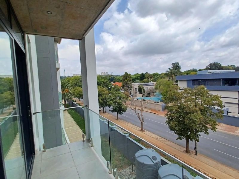 Apartment For Sale in Houghton Estate, Johannesburg - Photo 9