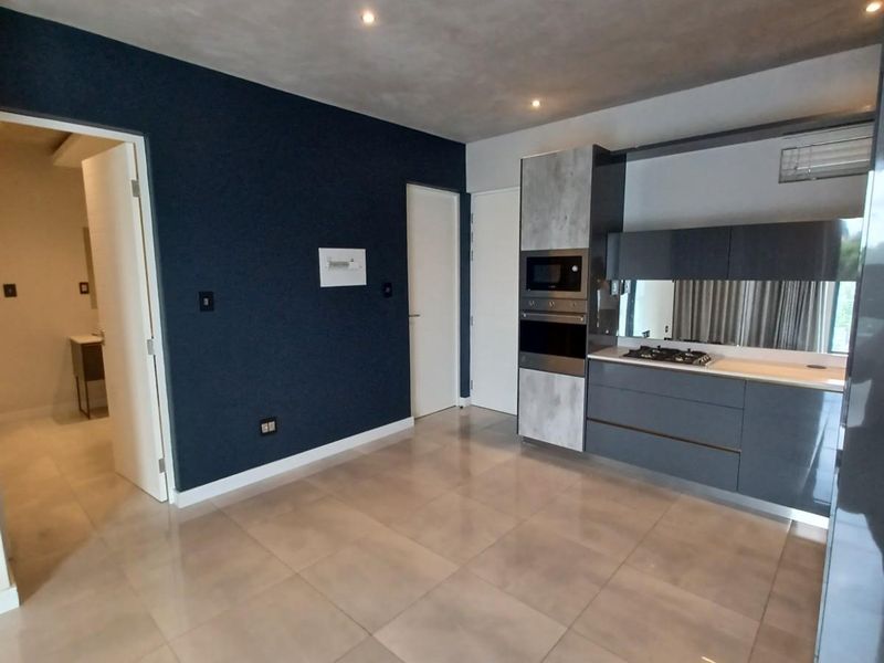 Apartment For Sale in Houghton Estate, Johannesburg - Photo 5