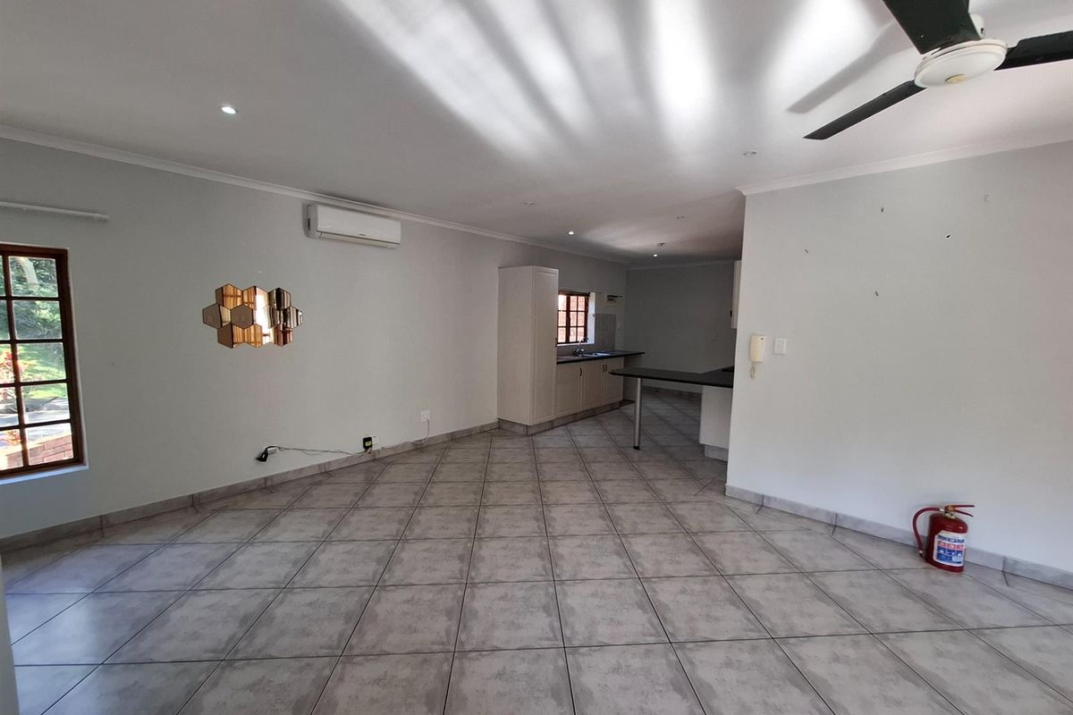 2 Bedroom spacious corner unit in eco estate - Photo 5