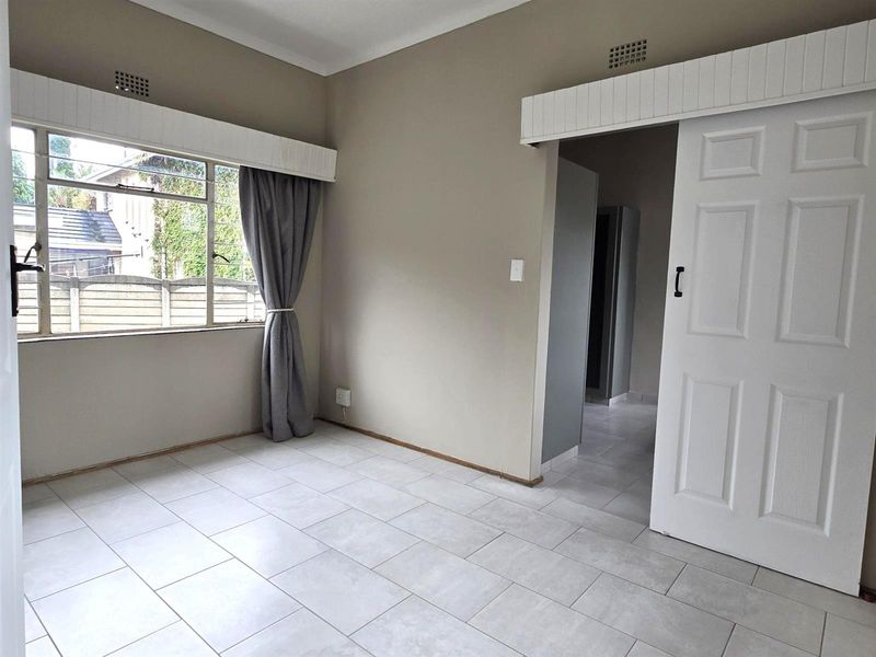 4 Bedroom 3.5 Bath - Boomed Glen Marias - Photo 9