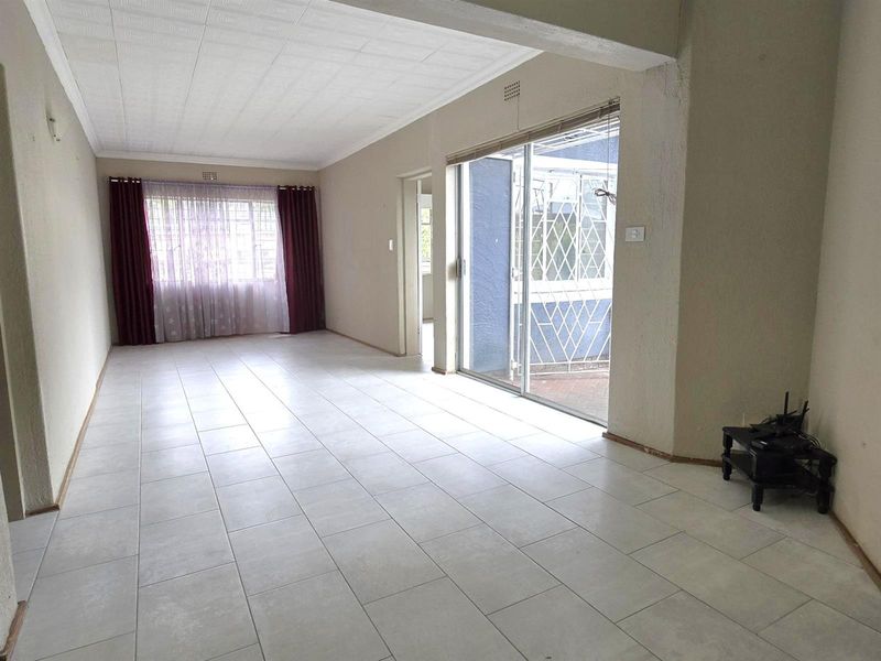 4 Bedroom 3.5 Bath - Boomed Glen Marias - Photo 8