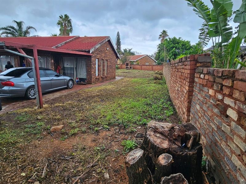 House For Sale in Karenpark, Akasia - Photo 3