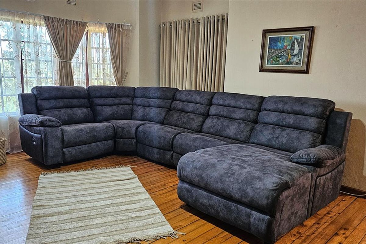 Welcoming Family house with Modern Upgrades - Photo 4
