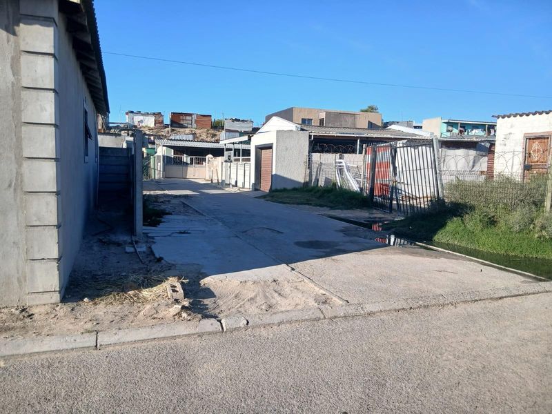 Samora Machel Investment Opportunity - Multi-Unit Property - Photo 1