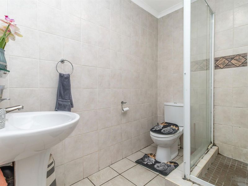 ​AFFORDABLE SINGLE-STOREY UNIT, PET-FRIENDLY WITH GARDEN... AND NO STAIRS! - Photo 8