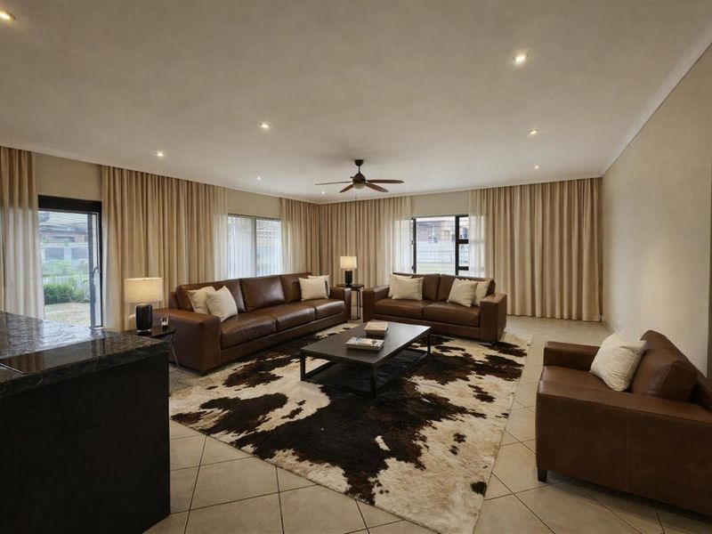 It's the size that counts in this home with 4 garages and a store room - Photo 4