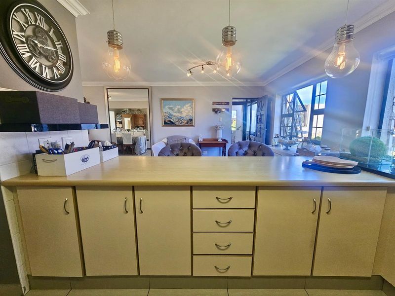 House For Sale in Mossel Bay Golf Estate, Mossel Bay - Photo 6