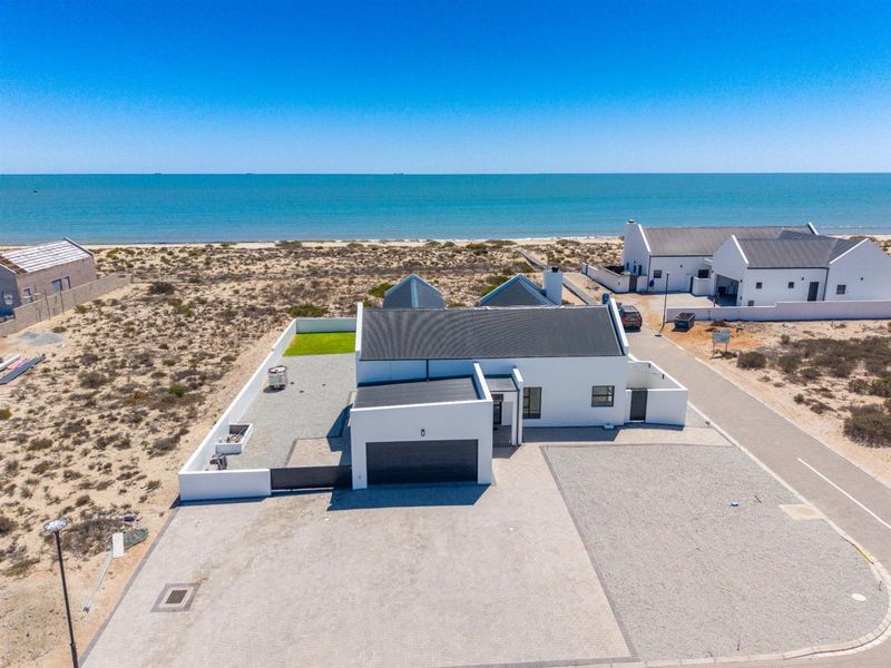 House For Sale in Atlantic Waves Estate, Laaiplek, Velddrif - Photo 2