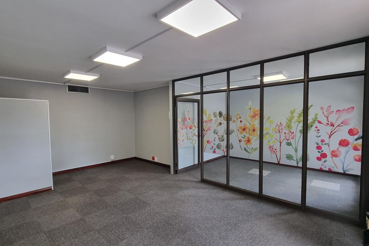 Office To Rent in Randpark Ridge, Randburg - Photo 2