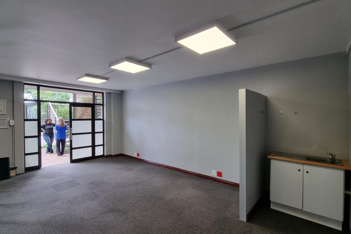 Office To Rent in Randpark Ridge, Randburg - Photo 4