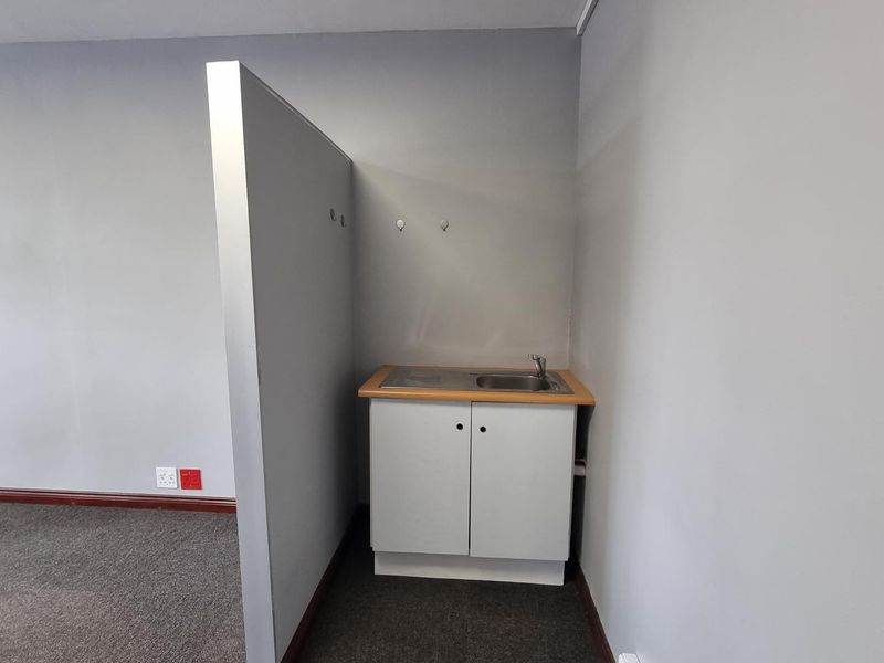 Office To Rent in Randpark Ridge, Randburg - Photo 5