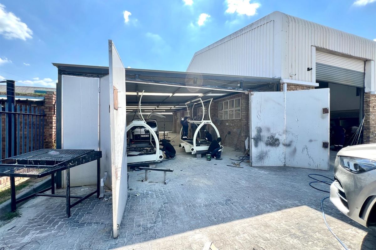 Factory For Sale in Kya Sands, Randburg - Photo 5