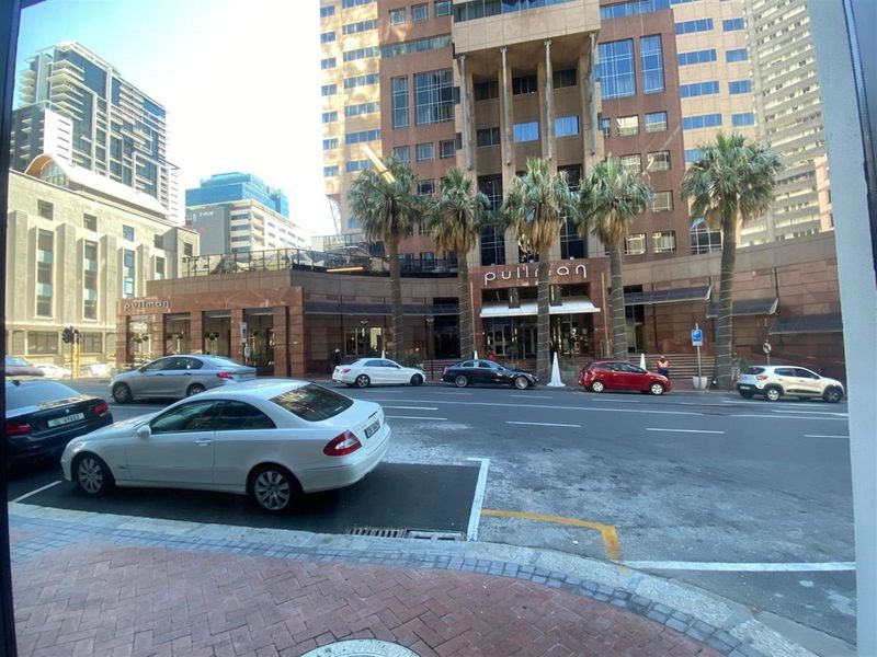 Exceptional Retail Space For Sale in Cape Town City Centre - Photo 3