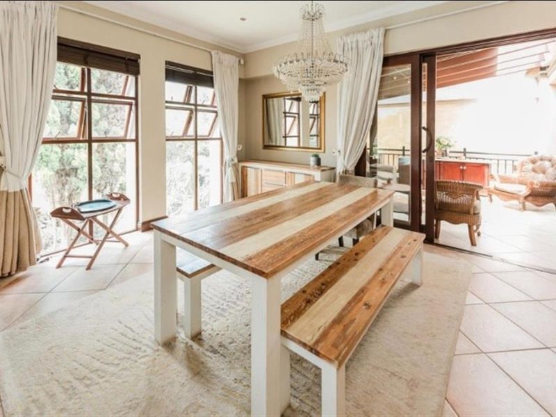 Luxury Residence Overlooking Nature Reserve - Photo 9