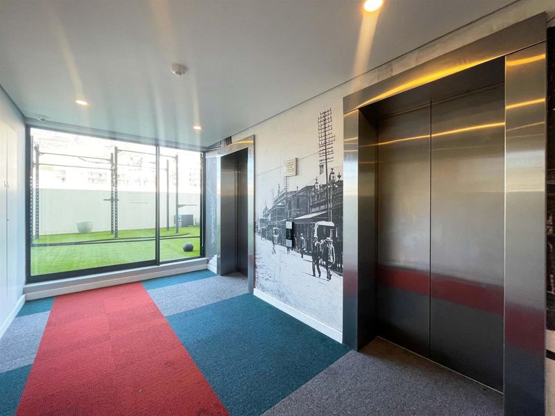 High-Yield Studio Investment with Iconic Cape Town Views in Woodstock - Photo 5