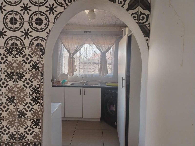 House For Sale in Waldrift, Vereeniging - Photo 5