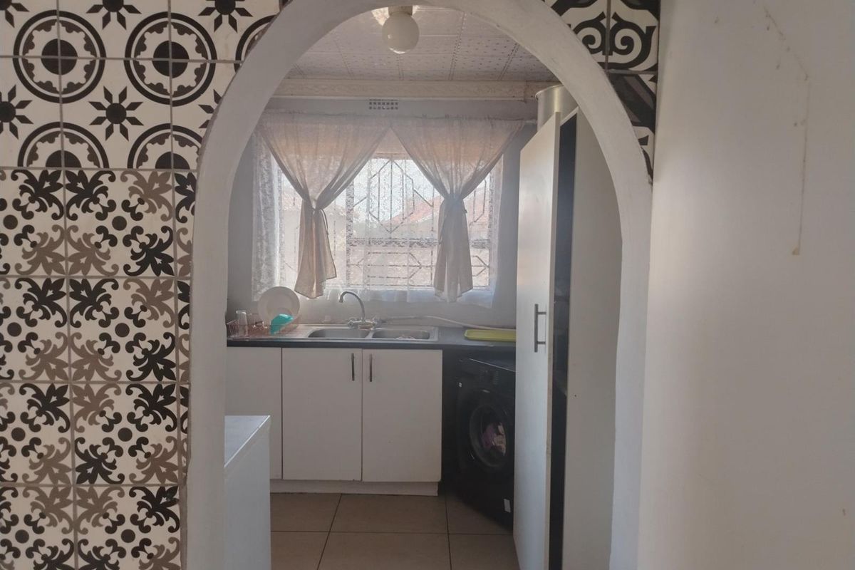 House For Sale in Waldrift, Vereeniging - Photo 5