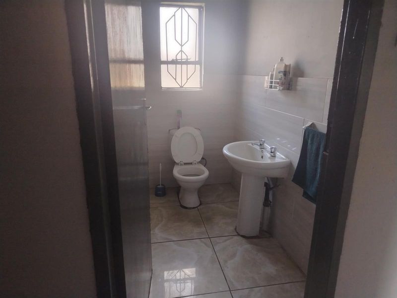 House For Sale in Waldrift, Vereeniging - Photo 9