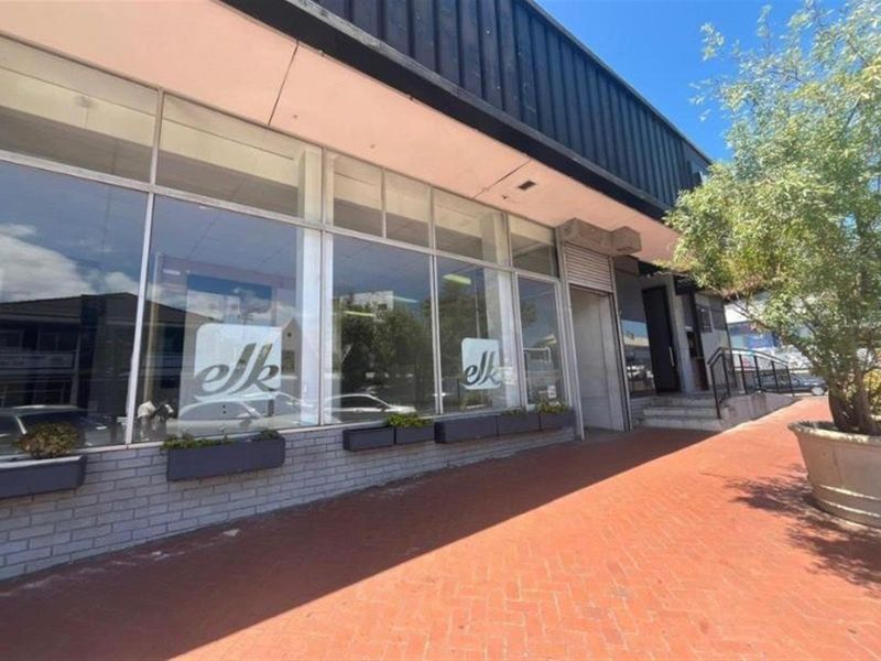 Retail Store To Rent in Kenilworth Upper, Cape Town - Photo 2