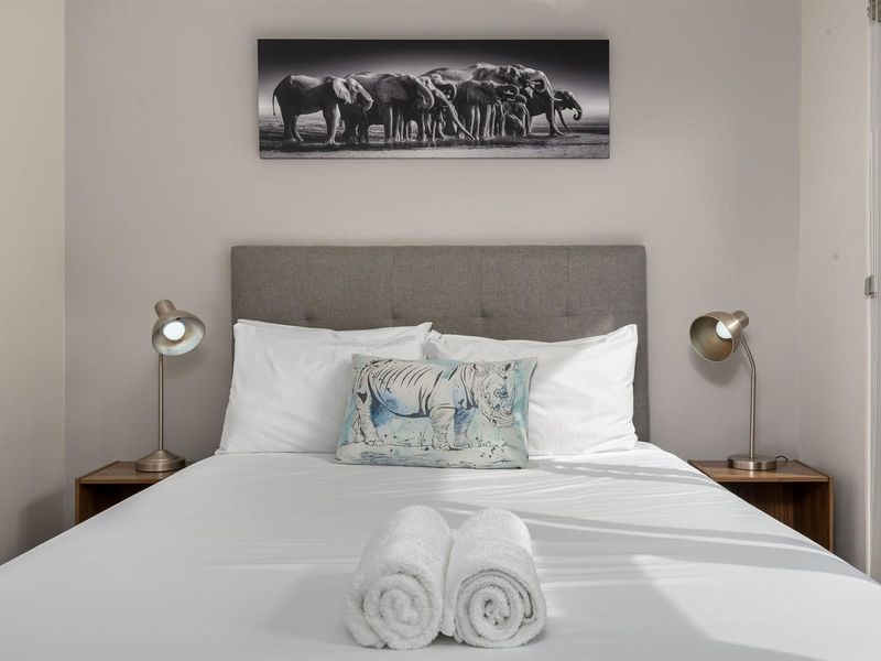 Castella Mare - Airbnb 1 bedroom in exclusive boutique block - Photo 9