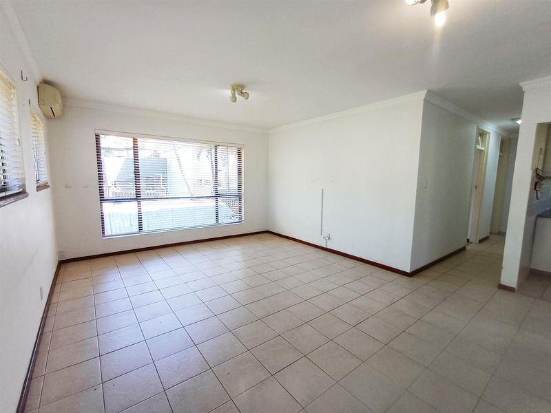 Exquisite Florida Road Apartment for  Rent - Photo 10