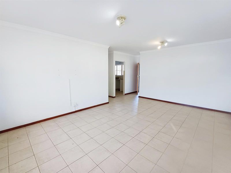 Exquisite Florida Road Apartment for  Rent - Photo 9