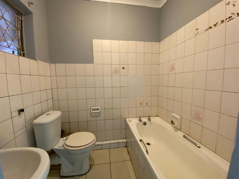 Apartment To Rent in New Germany, Pinetown, KwaZulu Natal R6500 - Photo 7