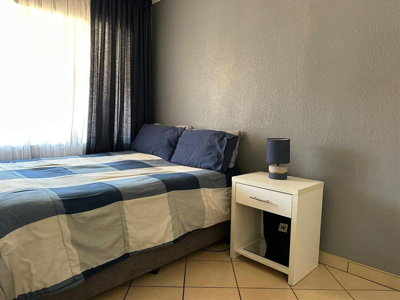 Priced to sell  /  Best value in the complex - Photo 10