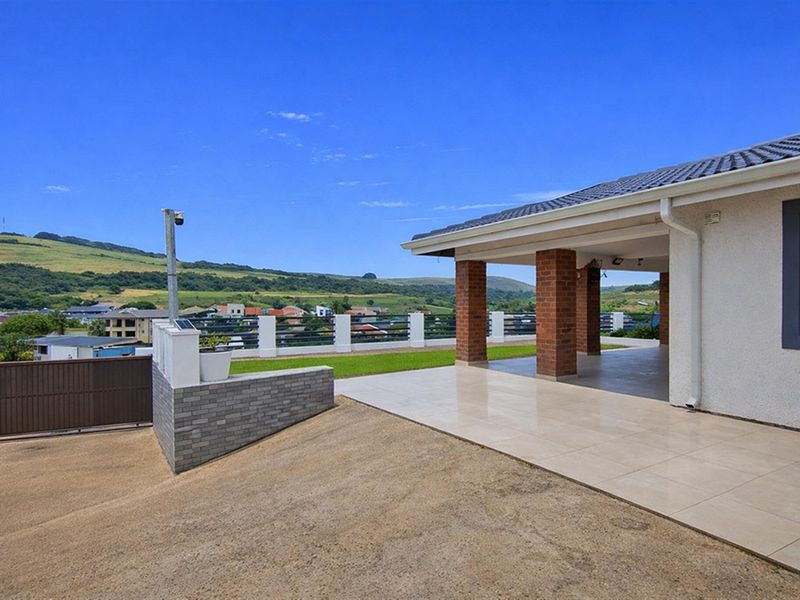 3 Bed Home Near Seatides Combined School - Photo 3