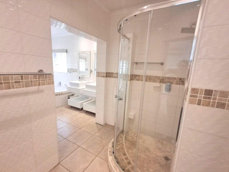 FAMILY HOME OR BUSINESS PREMISES IN BEDFORDVIEW- GATED SECURE STREET - Photo 9