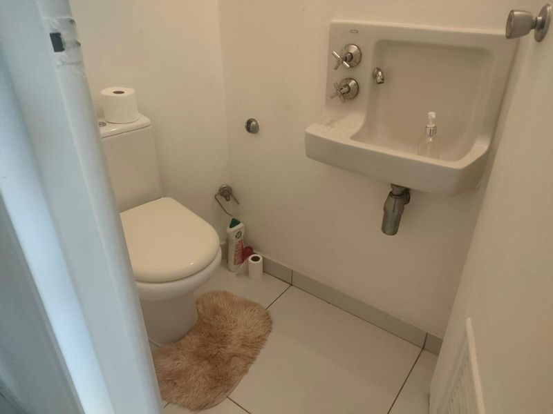 3 Bed Apartment to let Musgrave - Photo 6