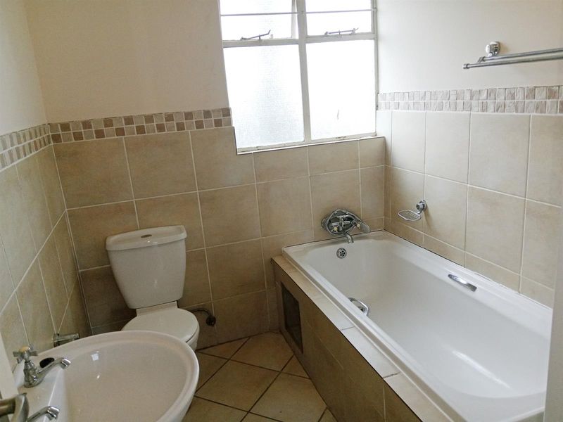 2 Bedroom Apartment to Rent in Montana - Located in Twee Riviere Lifestyle Estate - Photo 7