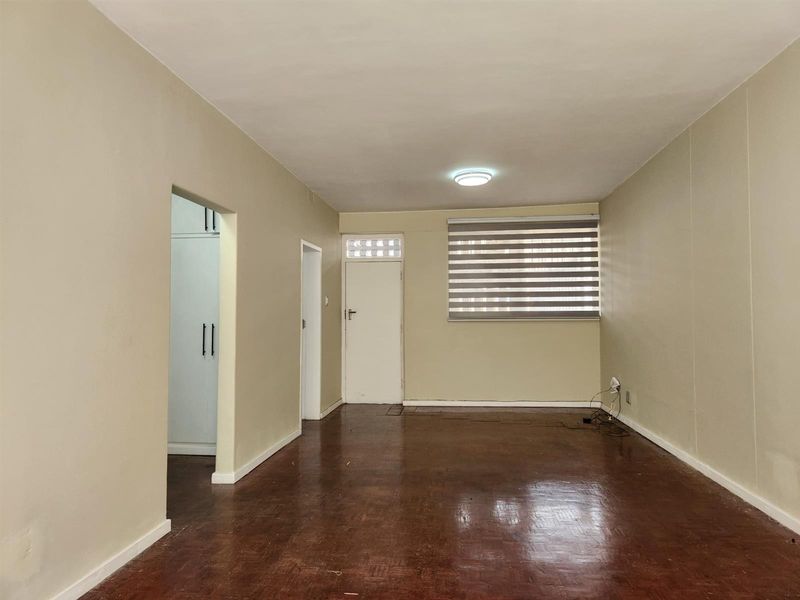 Apartment To Rent in Lyndhurst, Johannesburg - Photo 9