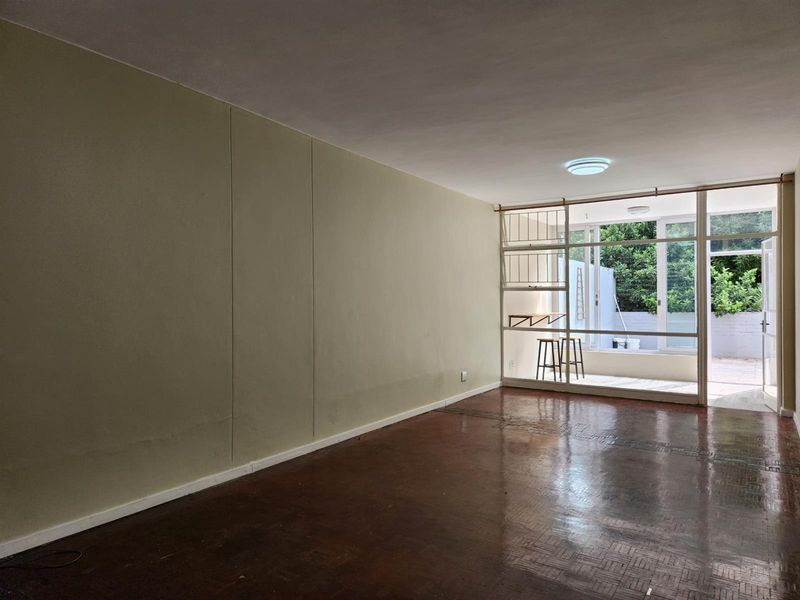 Apartment To Rent in Lyndhurst, Johannesburg - Photo 5