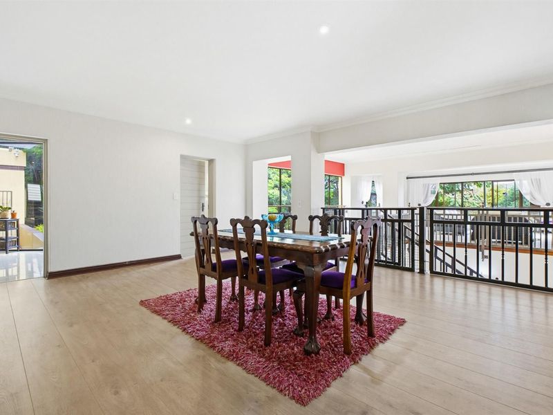 Spacious Home and Cottage with Beautiful Views in a Secure Gated Cul-de-Sac - Photo 9