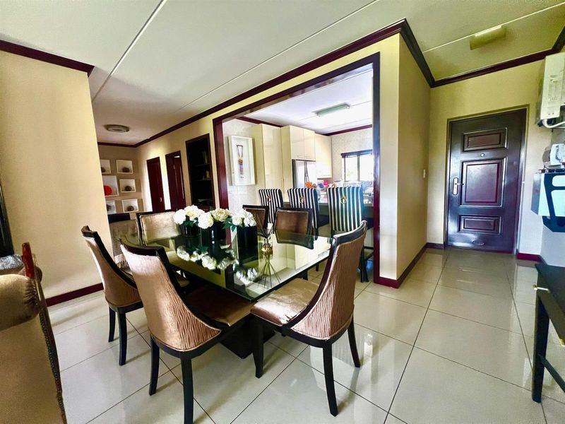 3 Bed 2 Baths Luxurious Home TO LET!! - Photo 8