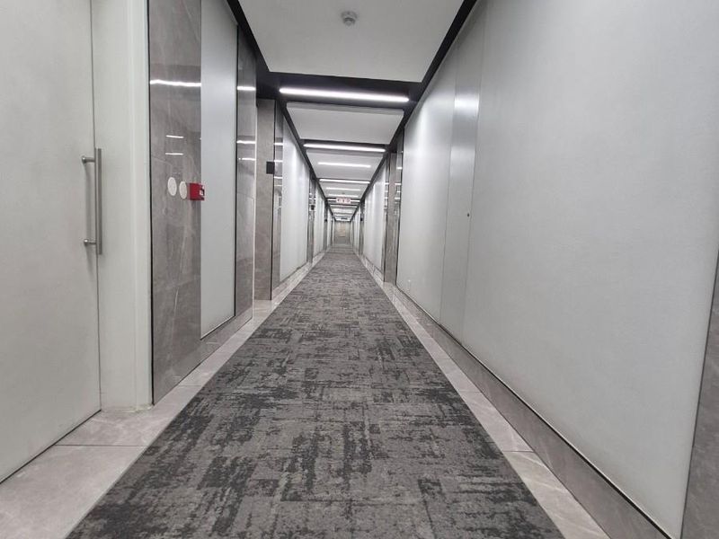 Luxury 2-Bedroom Apartment for Sale | Prime Investment | Ellipse Waterfall - R3 500 000 - Photo 3