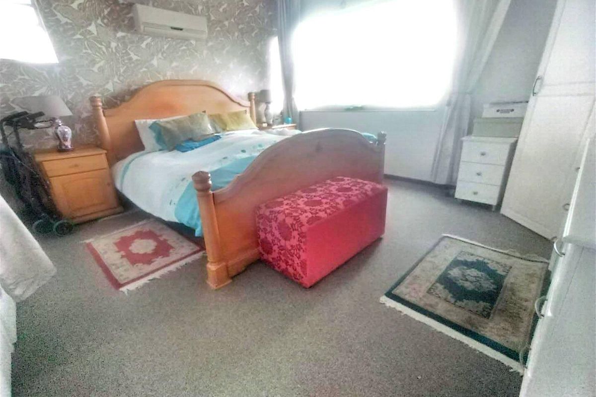 Apartment For sale across Musgrave Centre Zulu Natal - Photo 4