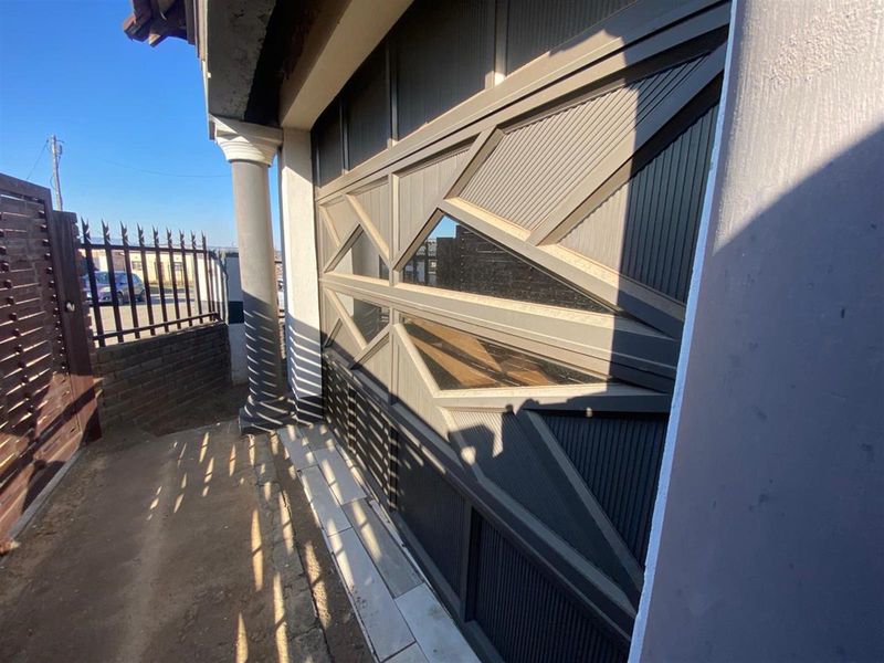 House For Sale in Bhekuzulu, Vryheid, KwaZulu Natal - Photo 4