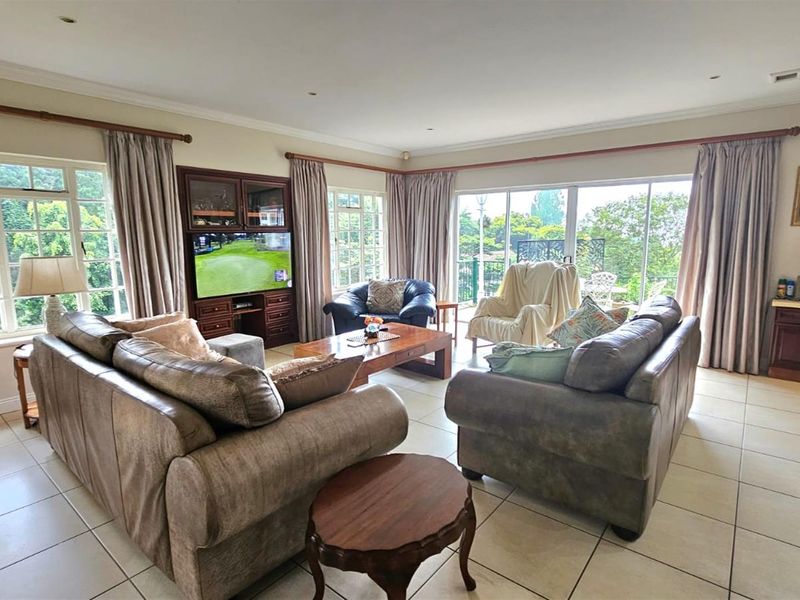 If you appreciate space, privacy and exceptional gardens, this home will speak to you immediately! - Photo 10