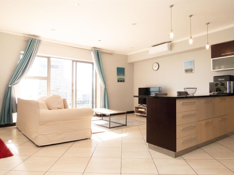 City living at it's finest in Cape Town 1 Bedroom 1 Bathroom for Sale - Photo 5