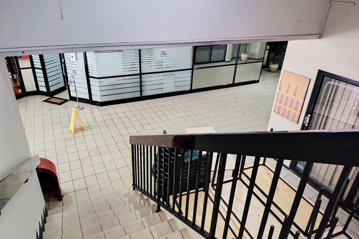 EXCLUSIVE MANDATE - INVESTMENT - MAKE AN OFFER - Photo 3